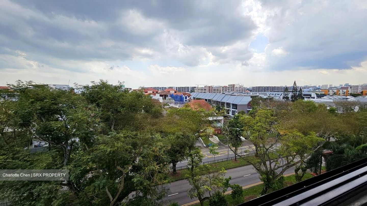 Blk 145 Lorong Ah Soo (Hougang), HDB Executive #558595441